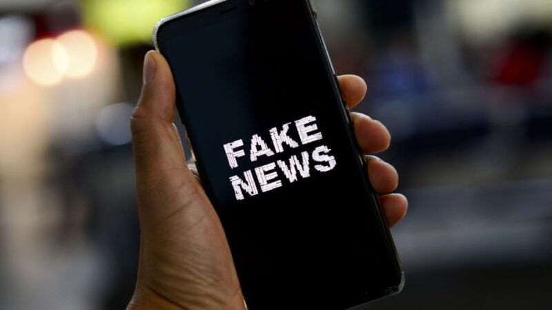 Desinformação permanente impacta de políticas públicas à saúde mental