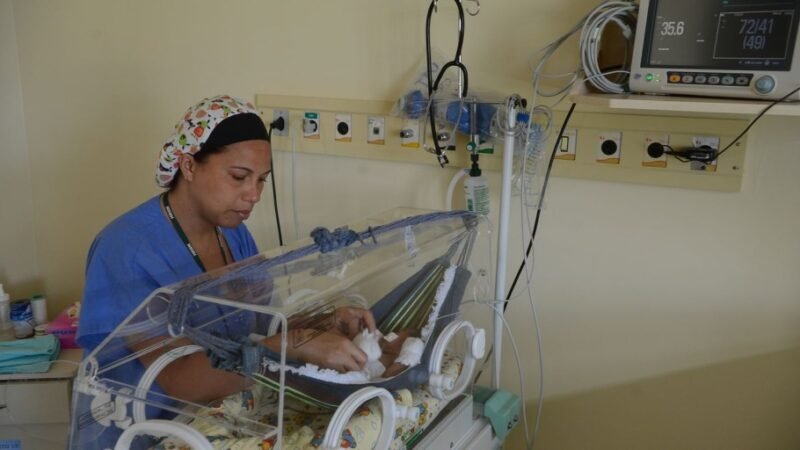 Vacinação tem importância maior para prematuros, diz neonatologista