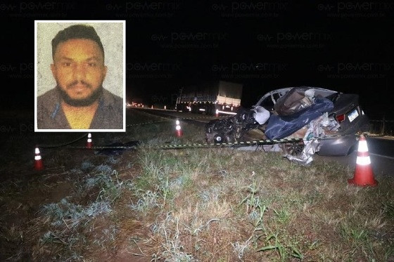 Motorista morre e seis ficam feridos após batida entre carro e ônibus na BR-163