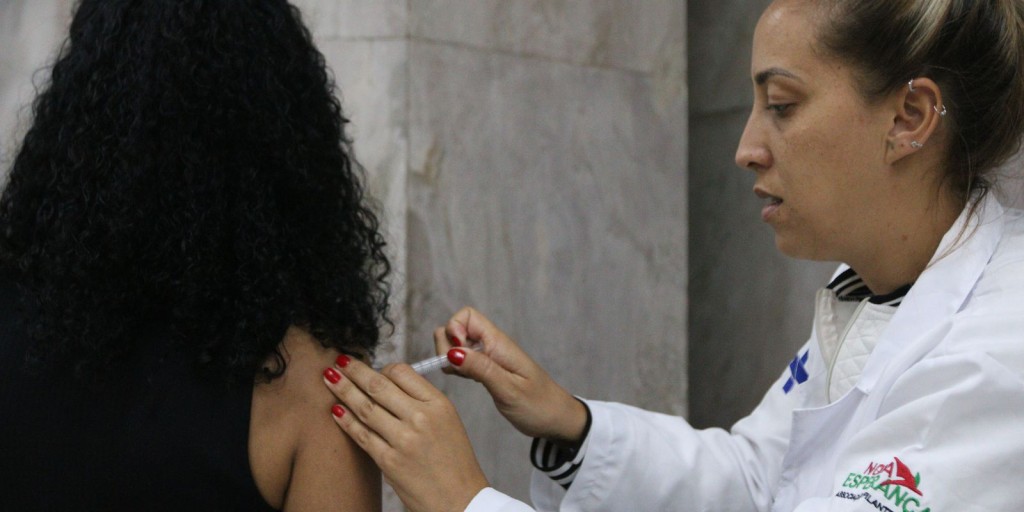 Ministério da Saúde antecipa multivacinação no Amazonas