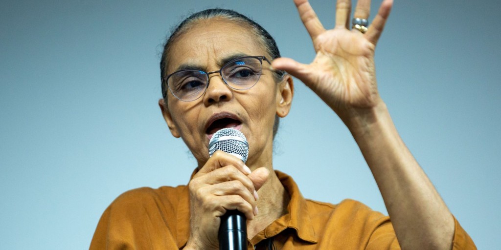 Marina Silva recebe alta hospitalar após tratar da covid-19