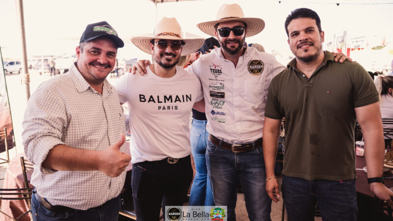 Confira as fotos da Cavalgada Expo Guaranta 2023