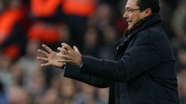 Luxemburgo acumula cinco jogos sem vencer e supera o seu pior início no comando do Corinthians