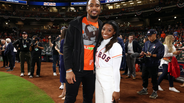 Simone Biles e Jonathan Owens se casam pela segunda vez no México