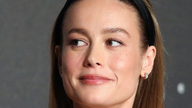 Brie Larson se irrita ao ser questionada sobre filme de Johnny Depp em Cannes