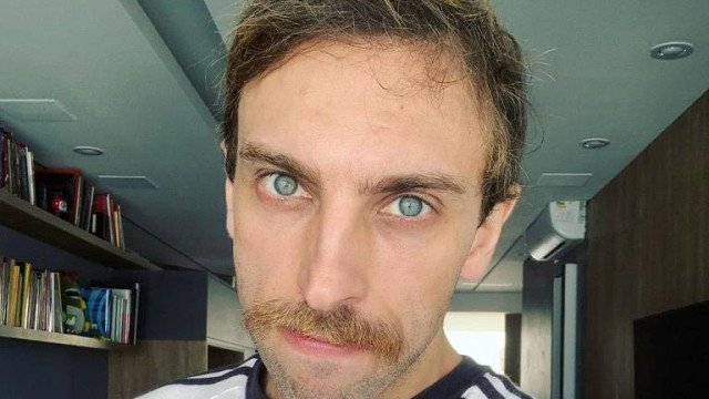 Léo Lins não pode sair de SP por mais de 10 dias e aguarda julgamento por vídeo de comédia censurado