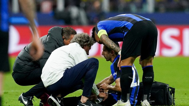 Mkhitaryan sofre lesão muscular e preocupa Inter de Milão para final da Liga dos Campeões