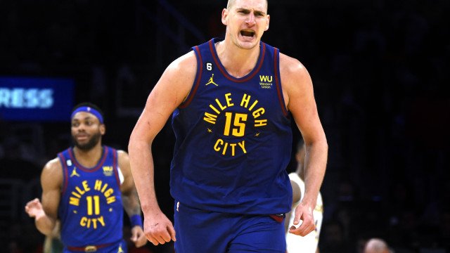 Nuggets vencem Lakers em Los Angeles, abrem 3 a 0 e se aproximam do título do Oeste na NBA