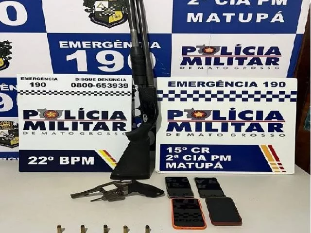 Matupá: Polícia Militar prende cinco pessoas e apreende armas de fogo