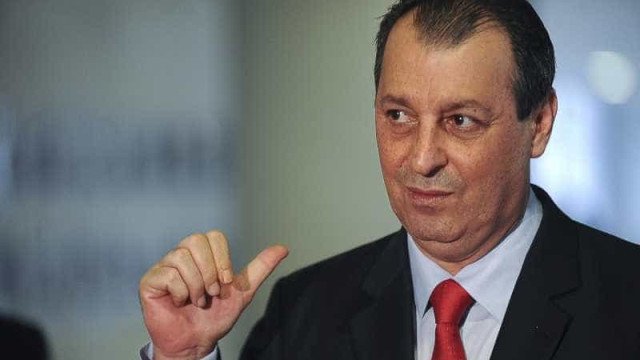 Omar Aziz diz que Fazenda não quer atrasar arcabouço fiscal