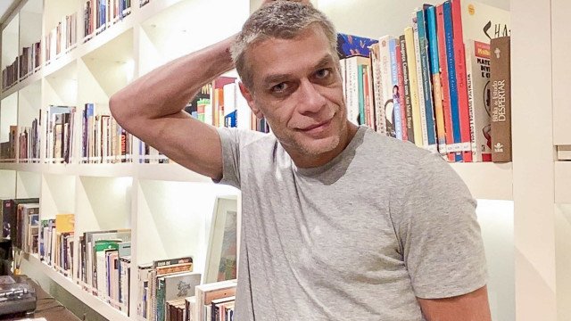 Fabio Assunção pede ajuda aos fãs em trabalho universitário