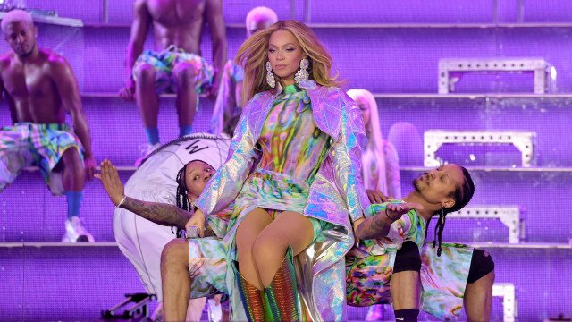 Turnê de Beyoncé pode ganhar R$ 2,4 mi a mais que ‘Eras Tour’ de Taylor Swift
