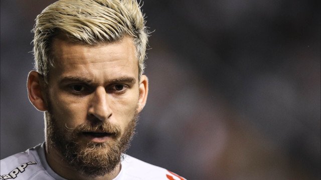 Lucas Lima comanda, mas Santos falha nas finalizações e apenas empata com o Inter