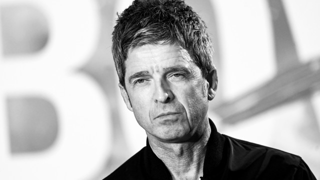Noel Gallagher volta otimista em ‘Council Skies’, seu primeiro disco desde 2017