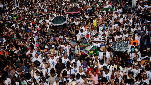 Marcha para Jesus: evangélicos iniciam ato em SP prestigiado por Tarcísio e aliados
