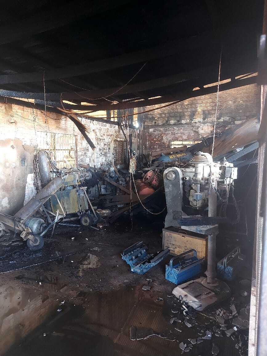 Oficina de Tornearia pega fogo em Guarantã do Norte