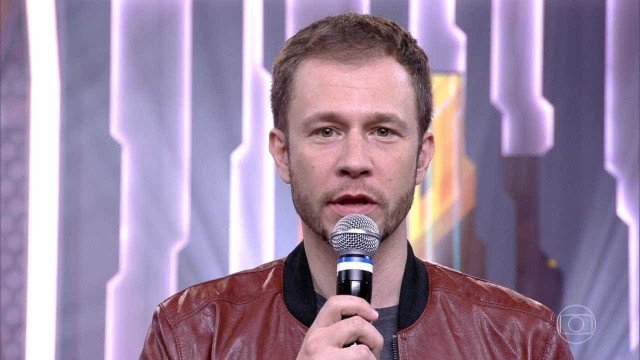 Tiago Leifert diz que palmeirense morta ‘assumiu risco’ por ser de torcida organizada