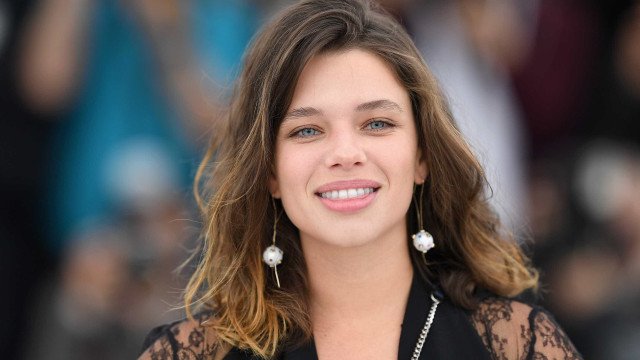 ‘Senti tesão e dei em cima’, conta Bruna Linzmeyer sobre primeira namorada