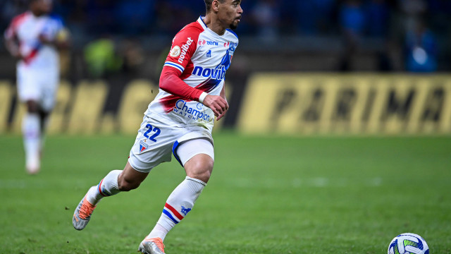 Yago Pikachu sai do banco para dar vitória ao Fortaleza diante do Athletico-PR no Castelão