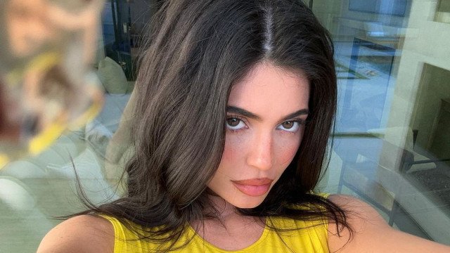 Kylie Jenner garante que não fez tantas cirurgias como as pessoas pensam