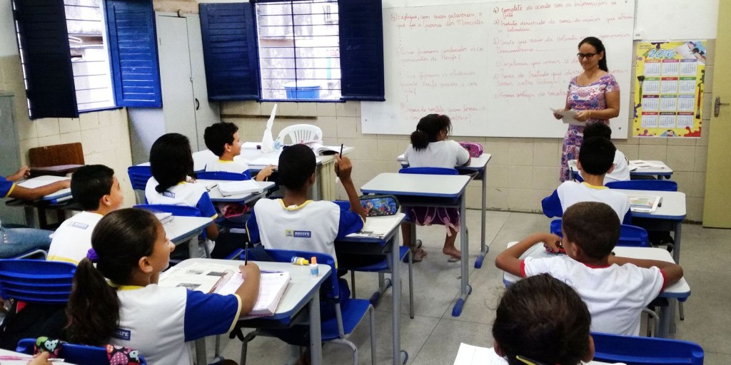 Senado aprova política de qualidade de vida para educadores