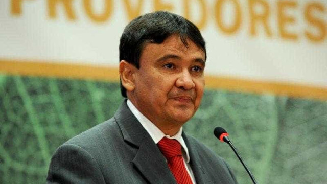 Wellington Dias tem força para enfrentar centrão, diz secretária do Bolsa Família