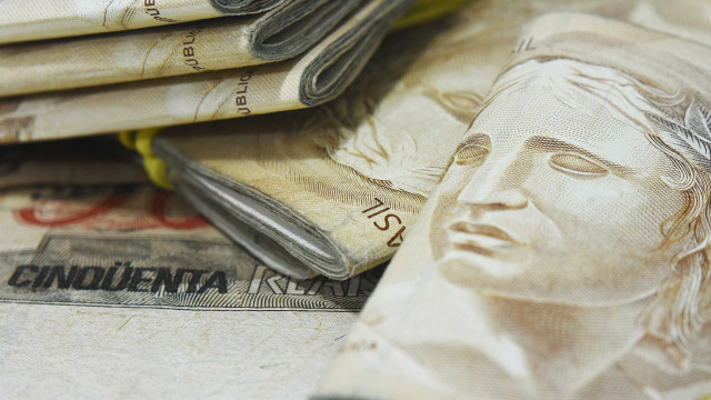 Juros do consignado do INSS caem para 1,91% ao mês após redução da Selic