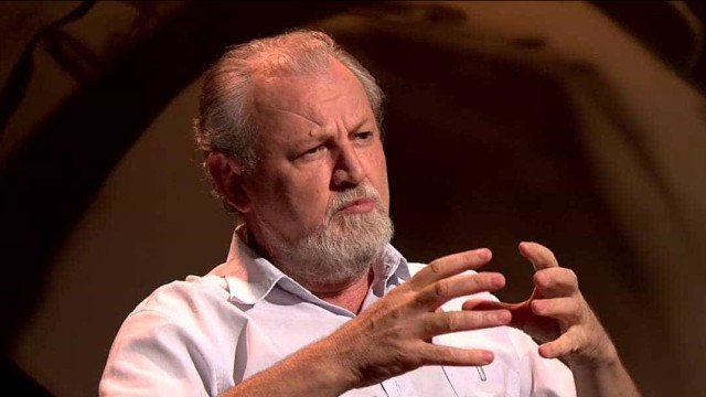 Agronegócio burro está com os dias contados, diz Stedile na CPI do MST