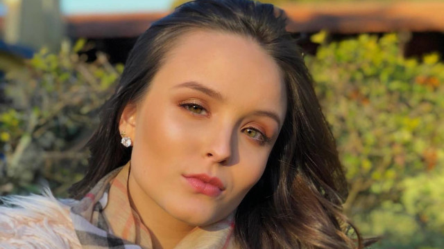 Famosos apoiam Larissa Manoela após exposição de briga familiar no Fantástico