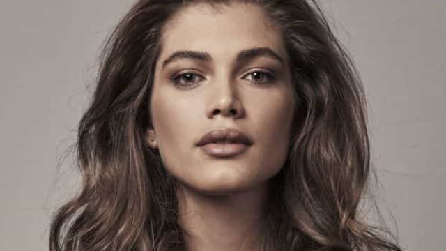 Valentina Sampaio Modelo Trans Brasileira Vai Desfilar Em Retorno Da Victoria S Secret O