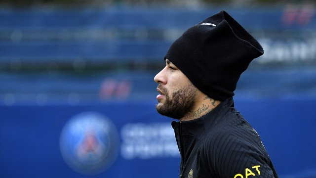 Ida de Neymar ao Al-Hilal é uma questão de dias, diz site