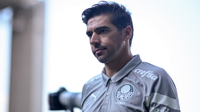Abel admite que habilidades individuais construíram vitória do Palmeiras