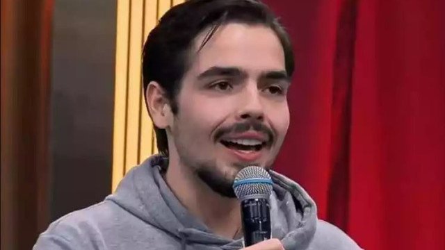 Filho de Faustão diz que pai, que espera por transplante de coração, está bem