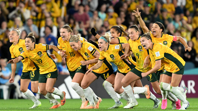 Austrália bate França e avança à semifinal da Copa do Mundo feminina; Inglaterra classifica