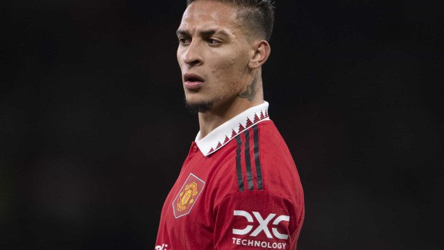 Manchester United comenta investigação policial contra Antony