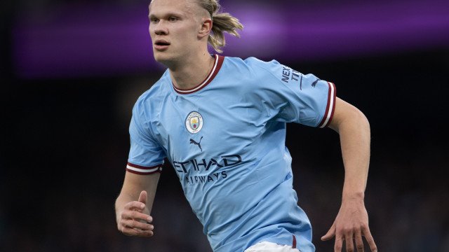 Haaland acredita que pode levar Bola de Ouro e evita comparação com Mbappé