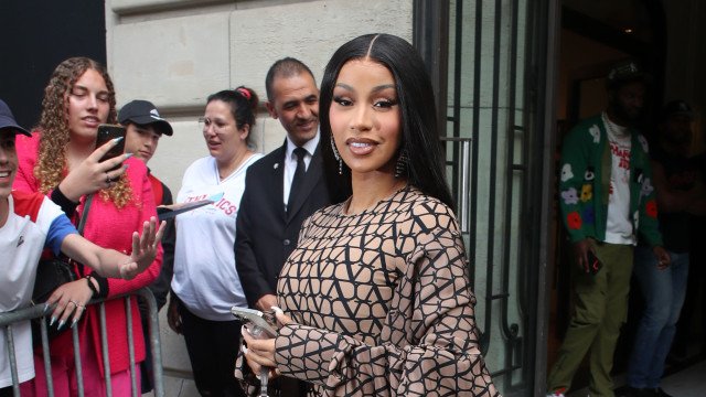Cardi B diz que é uma pessoa “muito tímida”