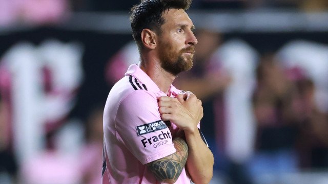 Técnico do Inter Miami diz que lesão antiga vem atrapalhando Messi em campo