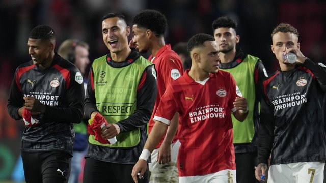 Manchester United já tem (inesperada) alternativa a Antony e Jadon Sancho