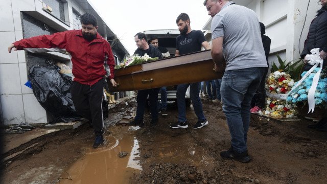 Lula anuncia empréstimo de R$ 1 bi do BNDES para cidades afetadas por enchente no RS