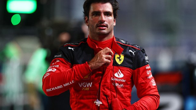 Sainz confira expectativa e crava a pole no GP de Cingapura; Red Bull fica fora do Q3