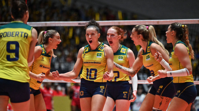 Seleção feminina de vôlei bate Japão por 3 sets a 2 e garante vaga nos Jogos Olímpicos de Paris