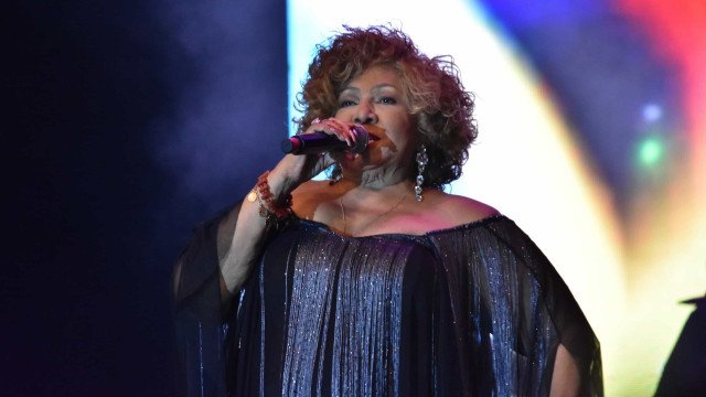 ‘Tem que ser um pouquinho torta’, diz Alcione ao revelar gosto por pernas de homens na Globo