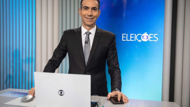 Após ter pernas elogiadas por Alcione, Cesar Tralli agradece à cantora