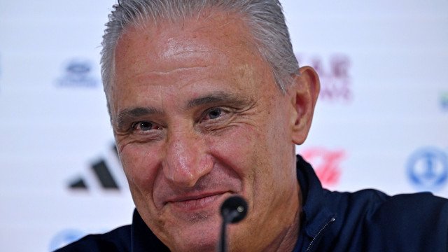 Tite inicia trabalho em tentativa de levar Flamengo de volta ao topo