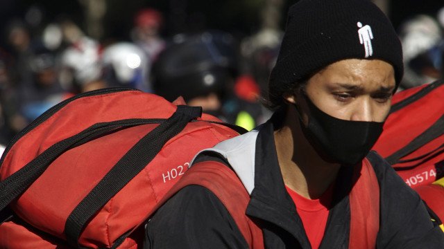 Governo propõe INSS, seguro de vida de R$ 40 mil e hora mínima a trabalhadores de apps