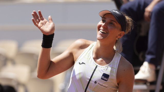 Bia Haddad derruba ex-Top 10 e estreia com vitória no WTA Elite Trophy