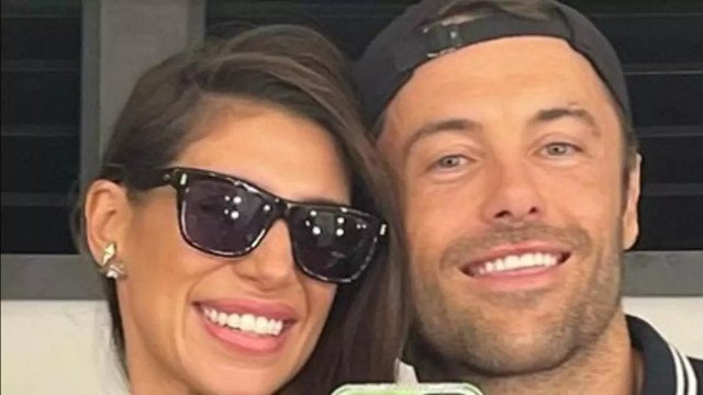 Kayky Brito deixa de seguir a esposa no Instagram