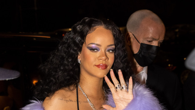 Rihanna terá retorno com turnê internacional e dois álbuns, afirma site