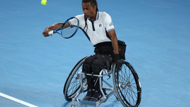 Tenistas brasileiros desembarcam no Brasil após medo em Israel e ‘maratona’ de voos